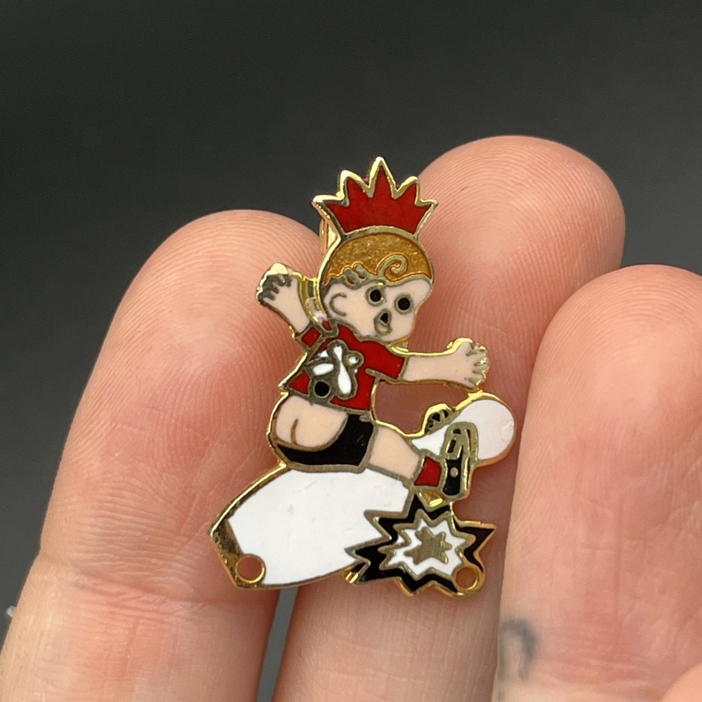 Vintage Bowling‎ Baby Bowling Pin Lapel Hat Pin